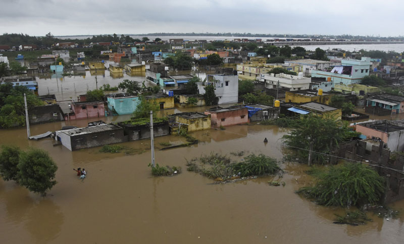 অন্ধ্র প্রদেশে ভারী বৃষ্টিপাত, বন্যায় নিহত বেড়ে ১৭